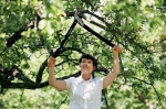 Сучкорез Fiskars контактный с силовым приводом большой