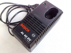 Зарядное устройство Bosch AL 60 DV